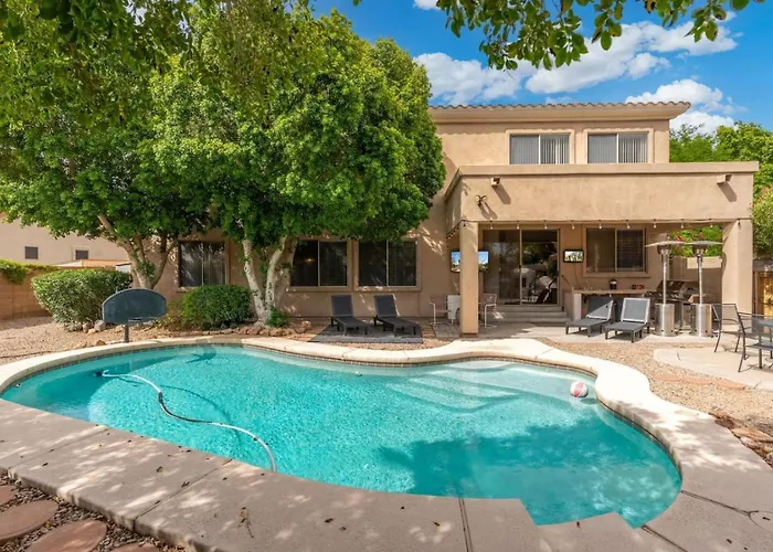 Beautiful Vacation Near Attractions * Goodyear