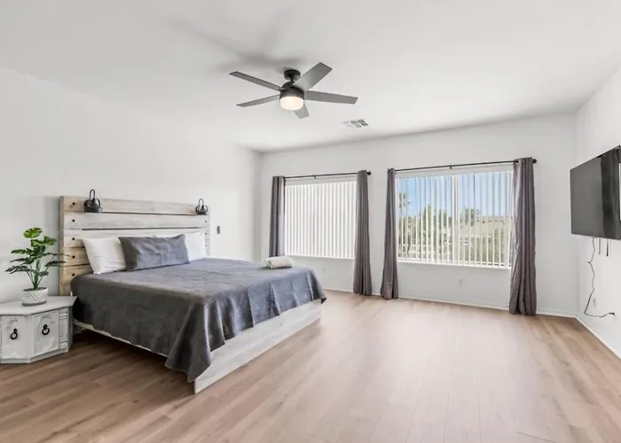 Holiday home Beautiful Vacation Near Attractions *